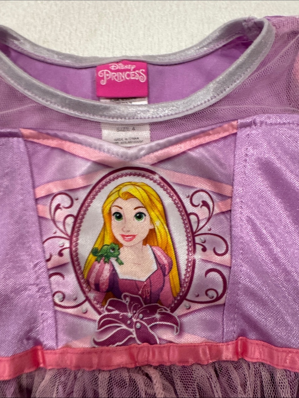 Disney Princess Dresses - 4T - Picture 3 of 12